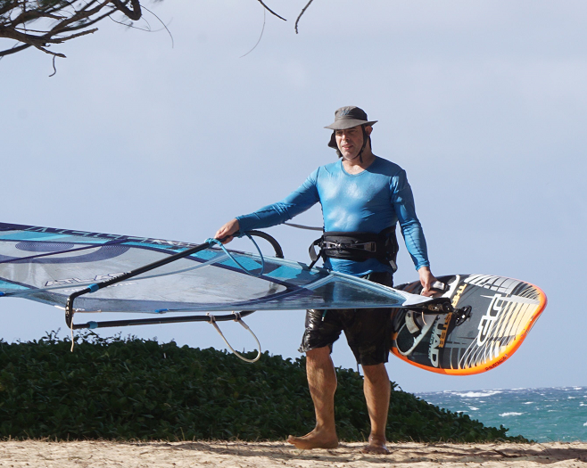 Amir Helzer Windsurfing